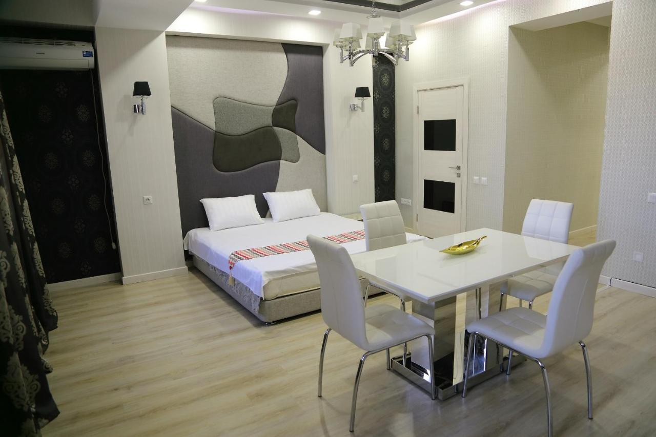 Promenade Boutique Apartment Μπισκέκ Εξωτερικό φωτογραφία